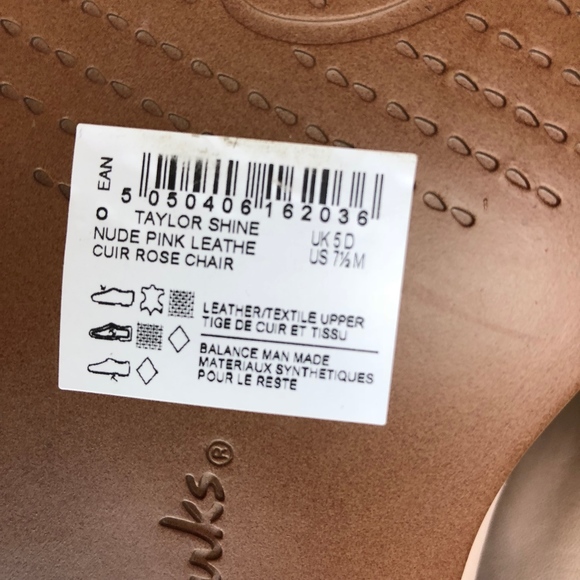 Clarks Size 7.5 Taylor Shine Chelsea Bootie - Picture 2 of 8